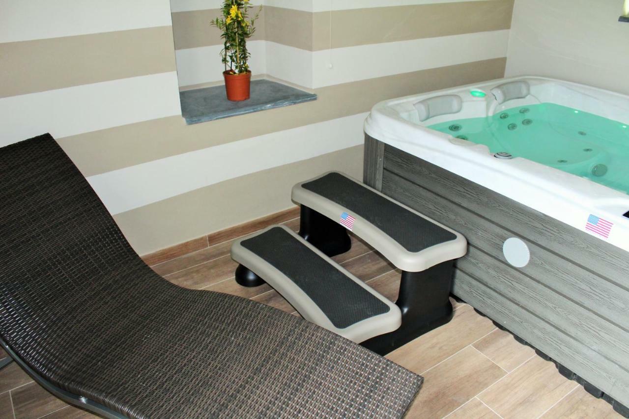 לבנטו Residenza Del Capitano Luxury Apartments מראה חיצוני תמונה