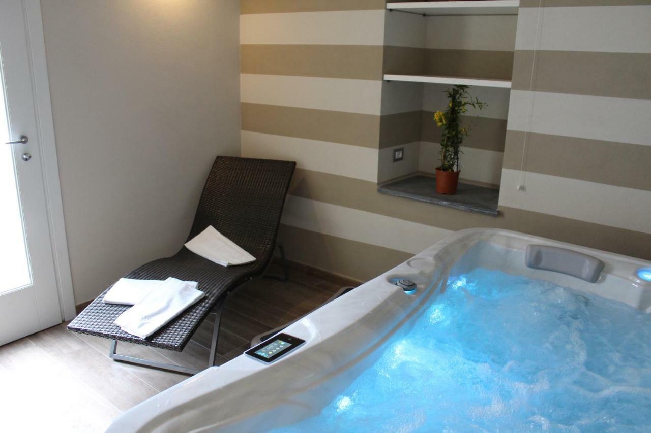 לבנטו Residenza Del Capitano Luxury Apartments מראה חיצוני תמונה